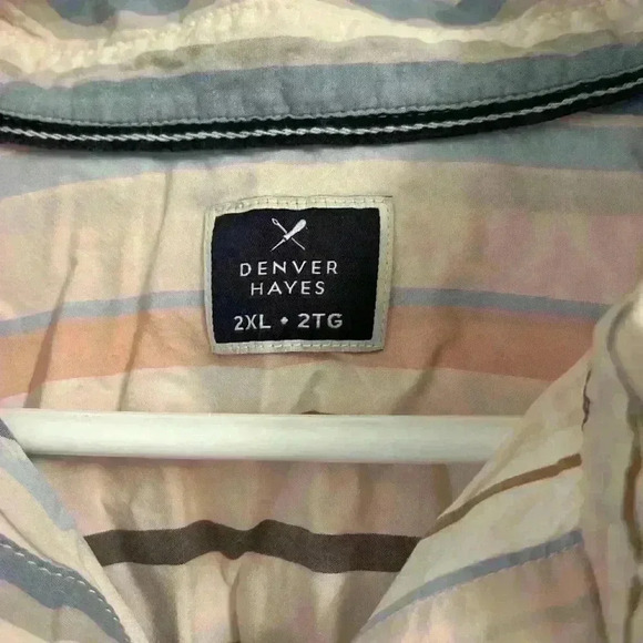 Denver Hayes  top - Picture 2 of 3